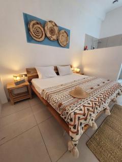Gorgeous Luxury Waterfall Villa with Private Pool Prime Location in Paje Beach Zanzibar - Paje - 7