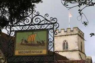 Come and Stay in our Charming Cottage - Medmenham - 1