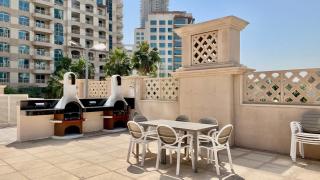 Serene Retreat in Dubai - 1