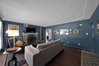 Comfortable home near river access trail - Redding - 9