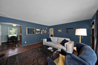 Comfortable home near river access trail - Redding - 7
