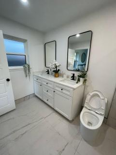 Luxury Home with 3 bedrooms in Dallas - Dallas - 6