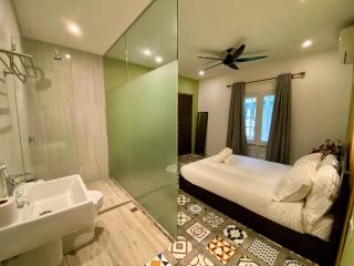Bayu Bayu Hotel by Soft Loft - Tanjung Bungah - 8