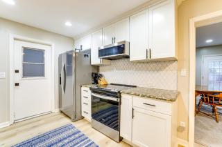 Gainesville Home with Fire Pit, 4 Mi to UF Campus! - Gainesville - 3