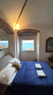 NAPOLEONE vintage house - Imperia - 2
