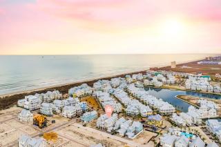 Salty Beaches 226 BAR - 4