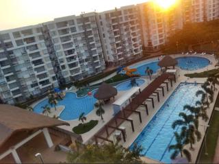 Extraordinario apartamento con BBQ - Ricaurte - 0