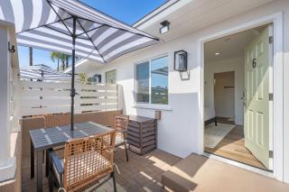 South O Bungalow 6 - Deluxe Queen Studio + Patio - Oceanside - 9