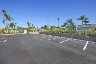 South O Bungalow 4 - Deluxe Queen Studio + Patio - Oceanside - 3