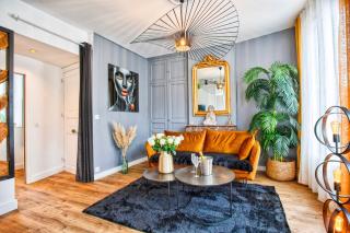 La Môme — Parking, quartier historique & animé - Caen - 0