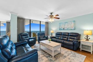 Pelican Walk 1012 - 8