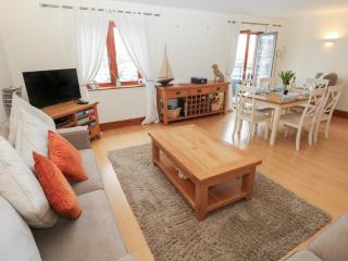 14 Neptune House - Milford Haven - 6