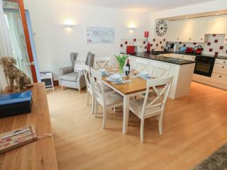 14 Neptune House - Milford Haven - 4