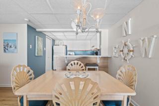 Pelican Walk 704 - 2