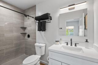 South O Bungalow 10 - Premium Deluxe King Studio + Patio - Oceanside - 4