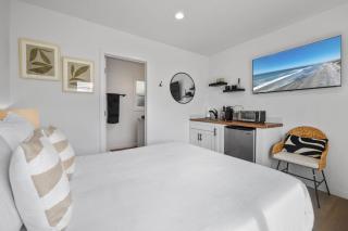 South O Bungalow 5 - Deluxe Queen Studio + Patio - Oceanside - 8