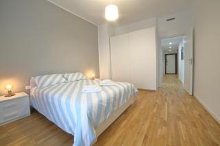 Elegant Apartment 7 Floor of the Tower Free Wi-Fi - Genova - 0