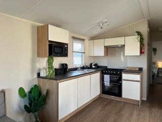 Cosy static caravan in rye! - Rye - 2