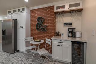 Southern Pines Gem with 2 Master-King Suites - Southern Pines - 3