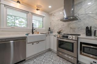 Southern Pines Gem with 2 Master-King Suites - Southern Pines - 5