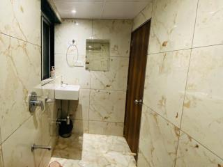 Lavender Inn -10min-Mumbai international Airport - Mumbai - 3