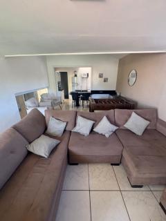 Apartamento Completo em Cabo Frio,Área Central, 2 quartos, Cozinha Equipada, Wi-Fi, até 8 Pessoas - Cabo Frio - 6
