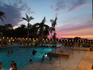 Spectacular Beach Club Apartment - Gaira - 3