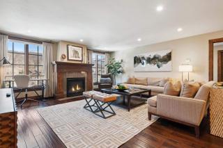 Ascent 312 by East West Hospitality - 4