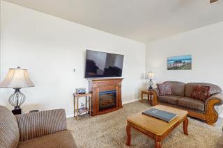Rosebud - Inglenook - 3