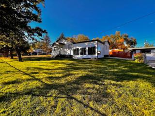 The Autumn House-3BR-10 min to GOTG! - 5