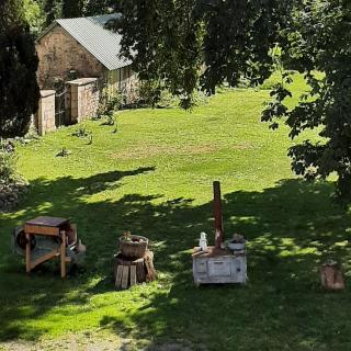 Le Puits Dans La Cour - Saint-Priest-des-Champs - 3
