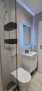 Party guesthouse for big groups - Tirana - 8