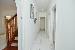 Menlyn Maine: The Exquisite Lunette - Pretoria - 9