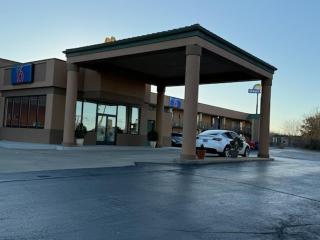 Motel 6-Clarksville, TN - Clarksville - 8