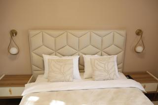 Central Lux Apartman Spa - 2