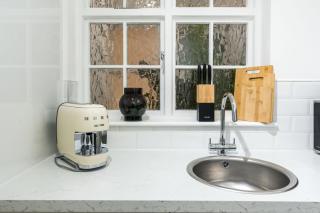 One bedroom and 2 bed in South Kensington-very lively area - Londra - 2