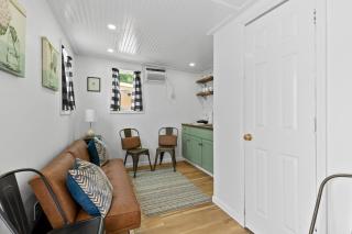 Quail Run Farm- Rustic Tiny Home 2 - Chattanooga - 9