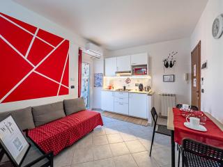 Sea 3 min away - Free Park - Trains 8 min - Air Conditioner - Albisola Superiore - 1