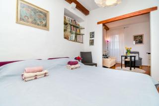 Room Biljana - Trogir - 8