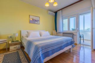 Apartments and Rooms Dotli - Selce - 3