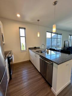 East Side Luxury 1BR Apt - Near Brady and Fiserv with Balcony - 4