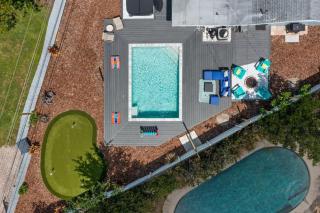 Seminole Beachhouse Pool.Hottub.putput - 3