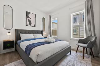 Luxury Aspen 2BR Home with Double Garage Car Parking - 0