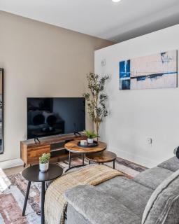 OTR 1 Bed Suite Free Parking Gym Pool Clubroom - Cincinnati - 4