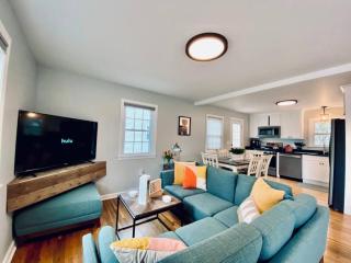 23 COMFORT AND LUXURY 3 BR 2 BA House - Southington - 2