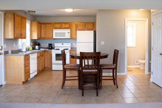 2 Beautiful 1 BR Apartment - Central CT - Plainville - 2