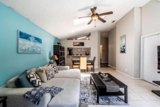 Beach Retreat with Backyard Flair and Yard Games - Atlantic Beach - 3