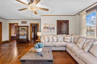 25 Massive 5 BR in Downtown Southington - Southington - 8