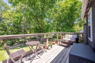Salty Breeze Cottage - Halifax - 7