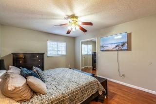 Spacious 3 BR Near NAS Jax l BBQ WiFi DirecTV - Orange Park - 1